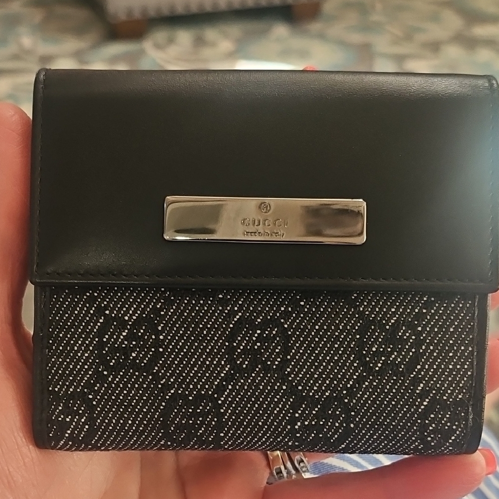 Gucci Monogram Black and Silver Card Holder